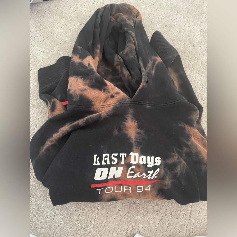 Oversized hoodie